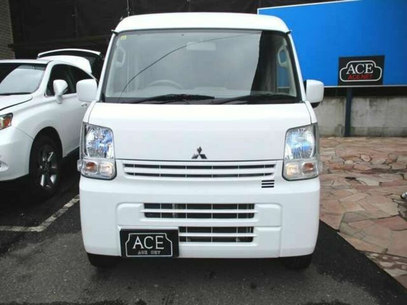 MINICAB VAN