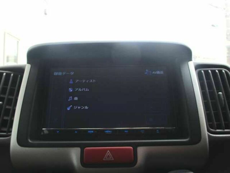 MINICAB VAN