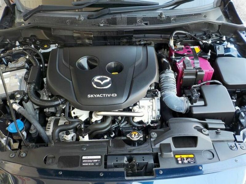 MAZDA2