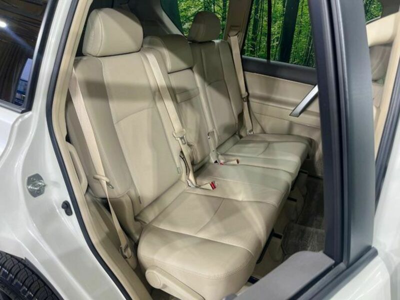 LAND CRUISER PRADO-8