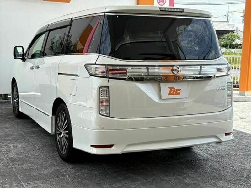 ELGRAND-14