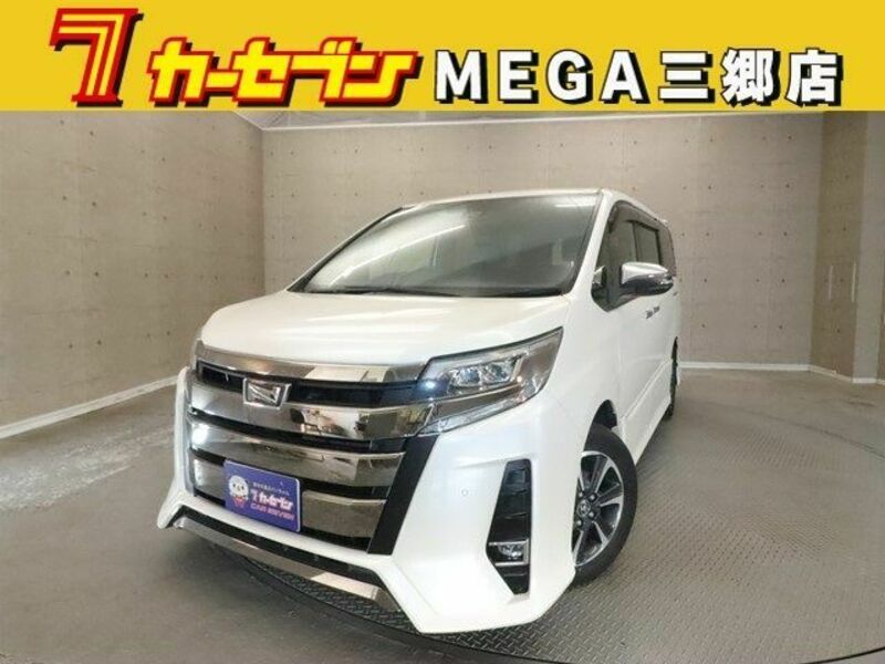 TOYOTA NOAH
