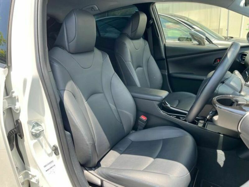 PRIUS-7