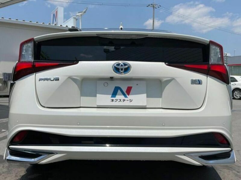 PRIUS-14