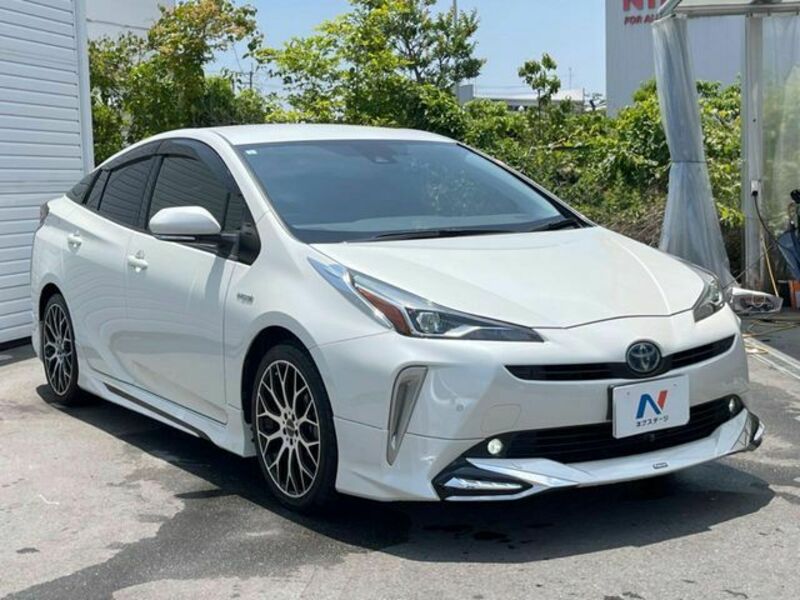 PRIUS-15