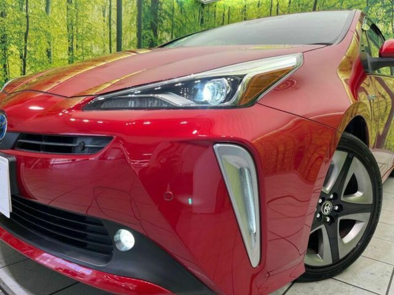 PRIUS-12