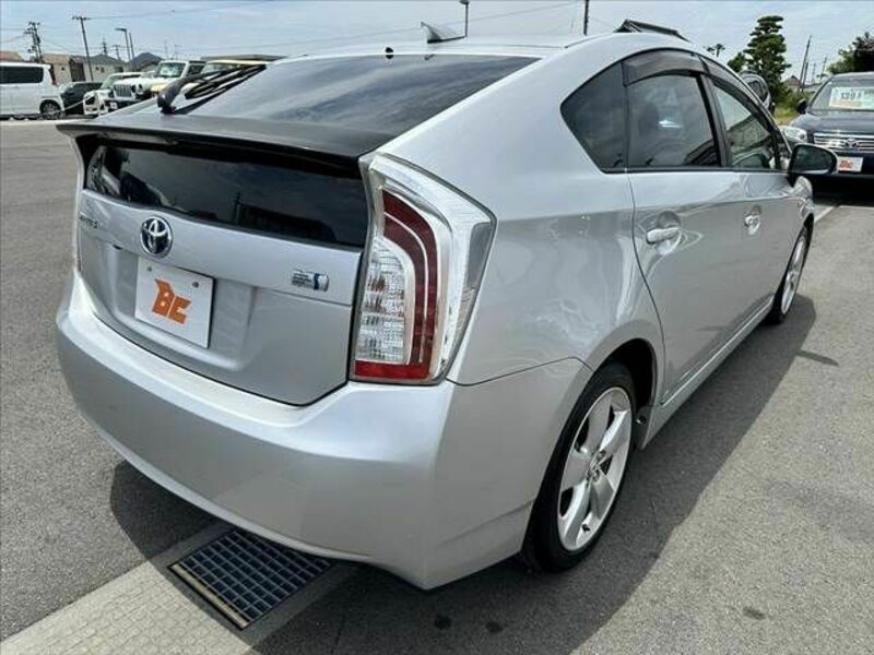 PRIUS-14