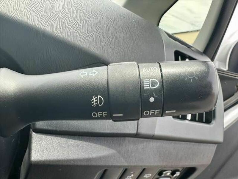 PRIUS-22