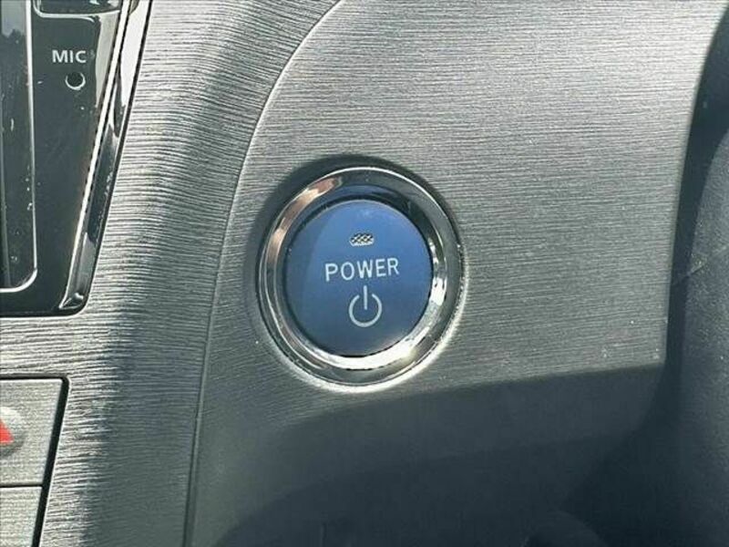 PRIUS-26