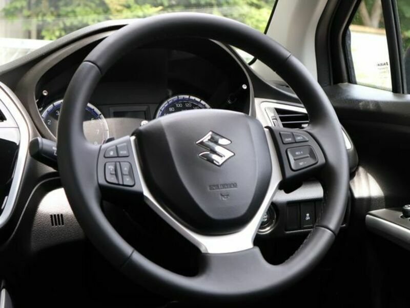 SX4 S-CROSS