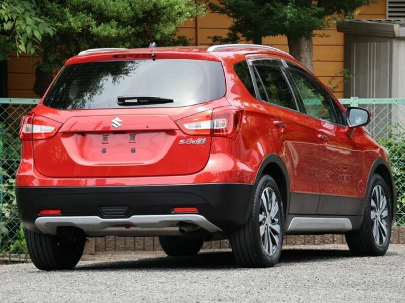 SX4 S-CROSS