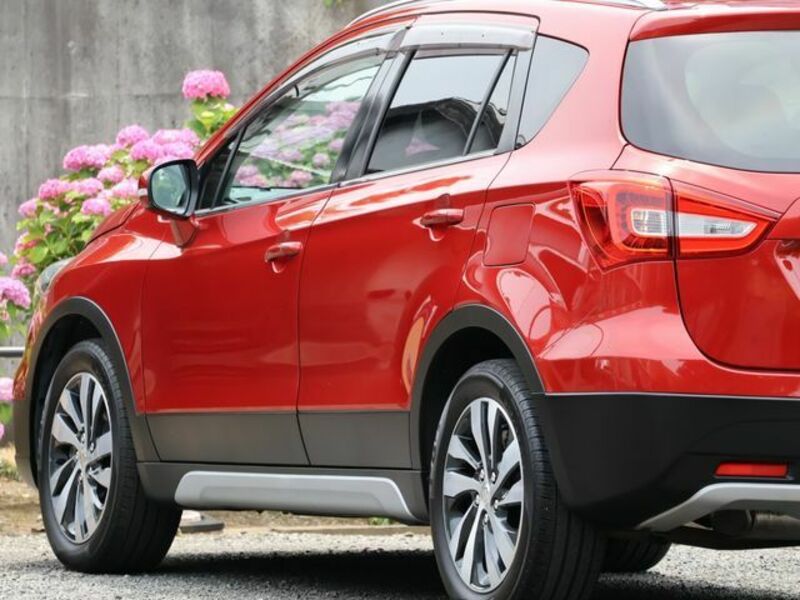 SX4 S-CROSS