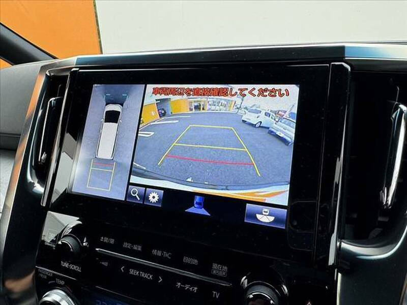 VELLFIRE-5
