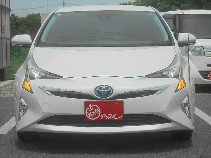 PRIUS-6