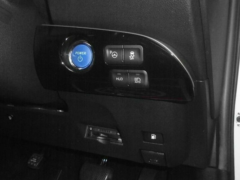 PRIUS-21