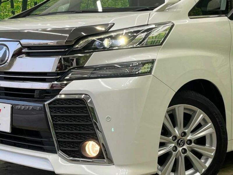 VELLFIRE-12