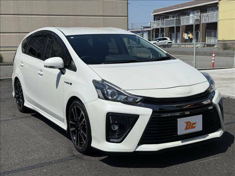 PRIUS ALPHA