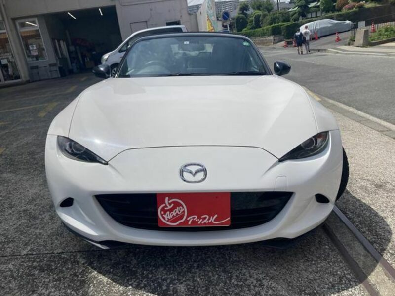 ROADSTER