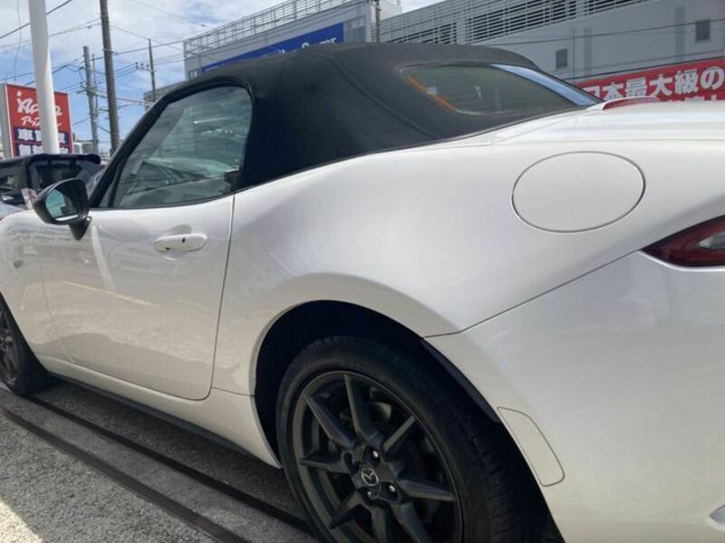 ROADSTER