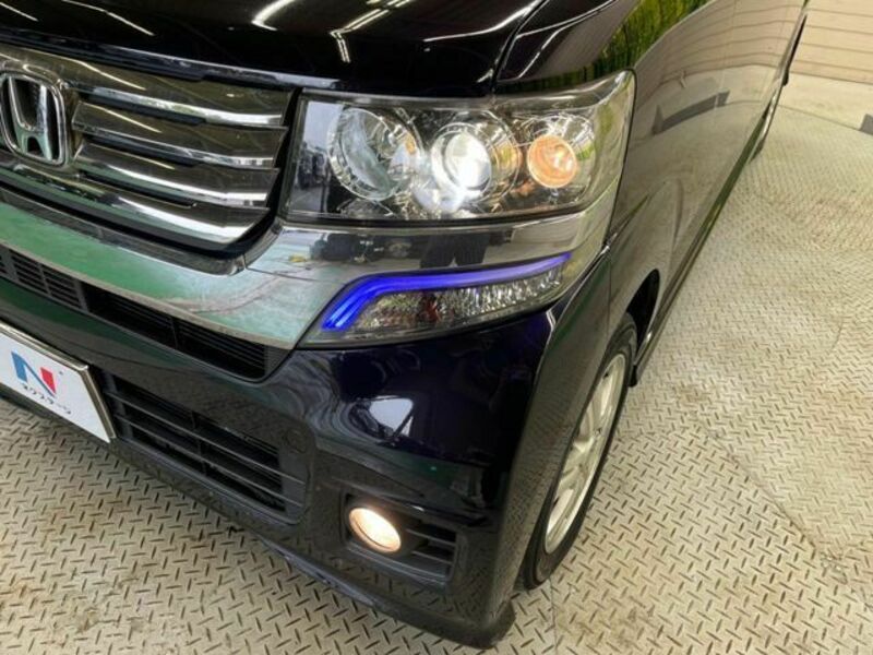 N BOX CUSTOM