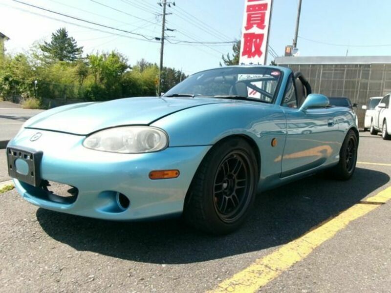 MAZDA ROADSTER