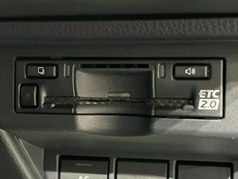 PRIUS-6