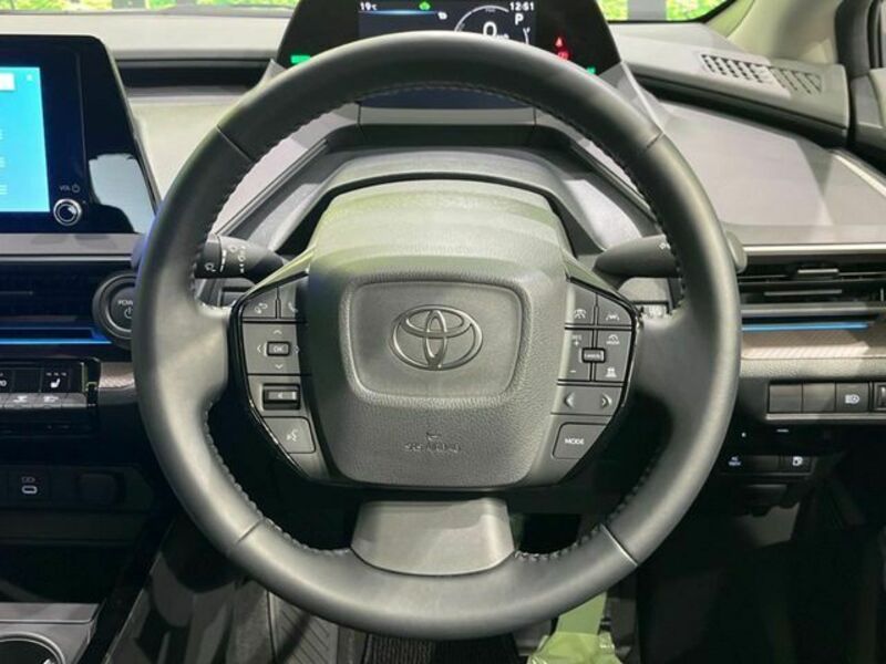 PRIUS-10