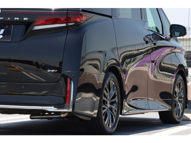 VELLFIRE-18