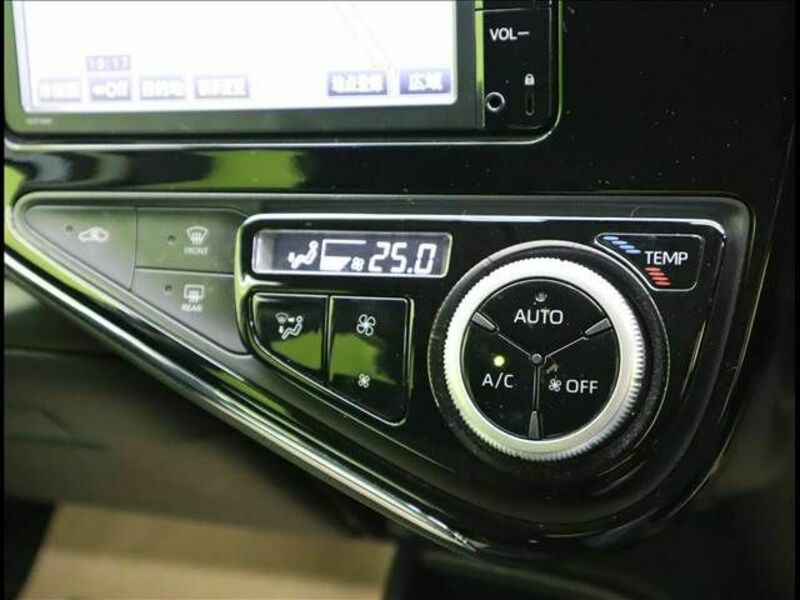 AQUA-10