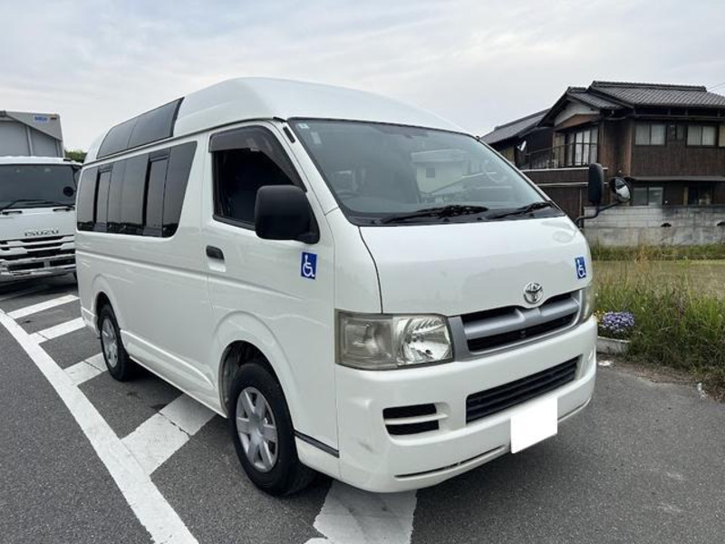 HIACE VAN