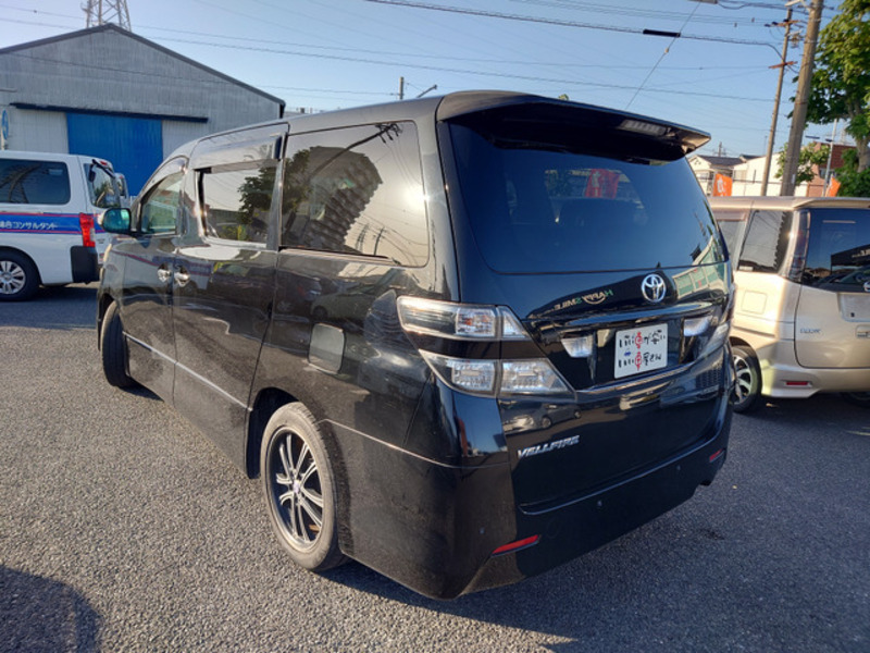 VELLFIRE