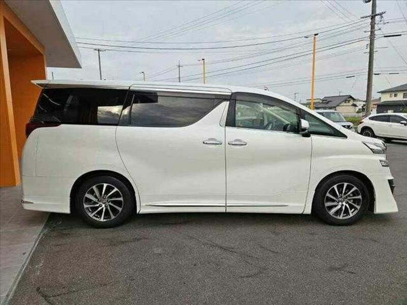 VELLFIRE