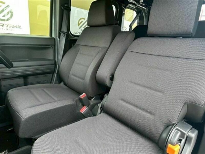 N-VAN