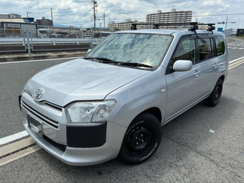 TOYOTA SUCCEED