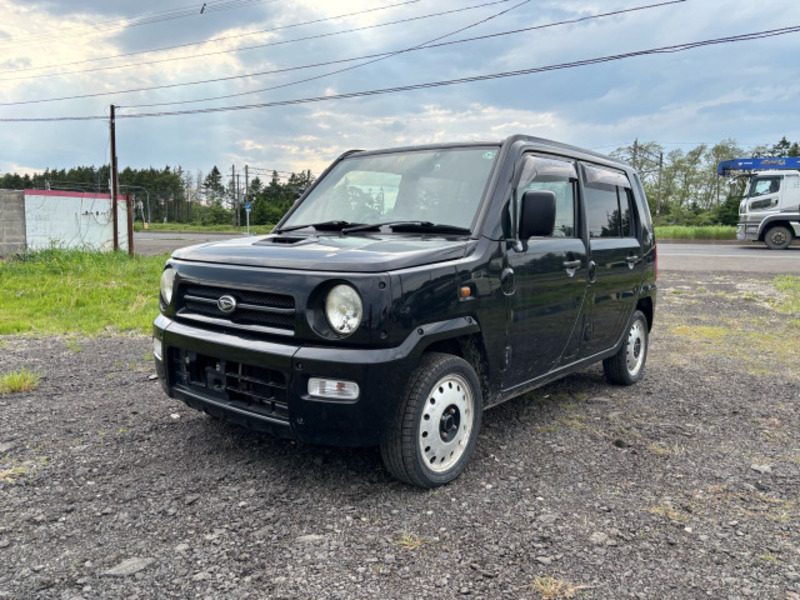 DAIHATSU NAKED