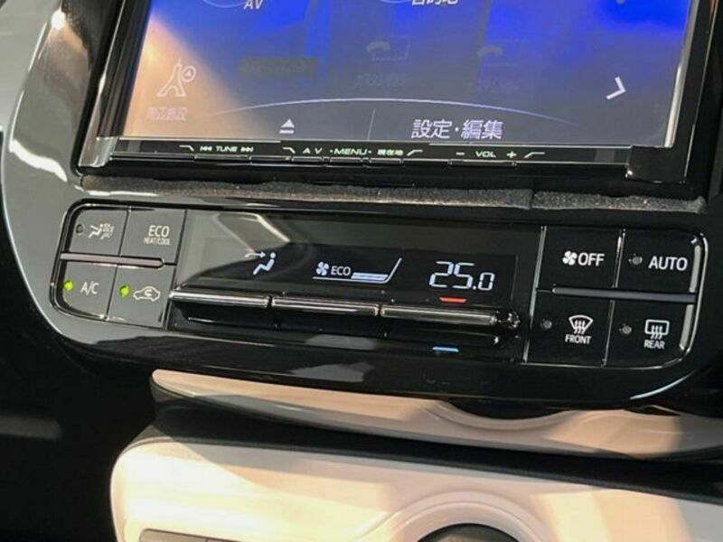PRIUS-6