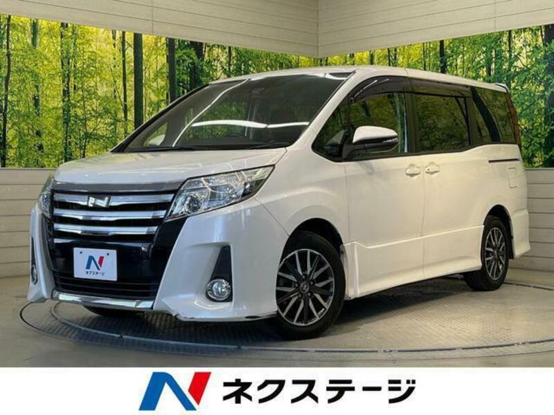 TOYOTA NOAH