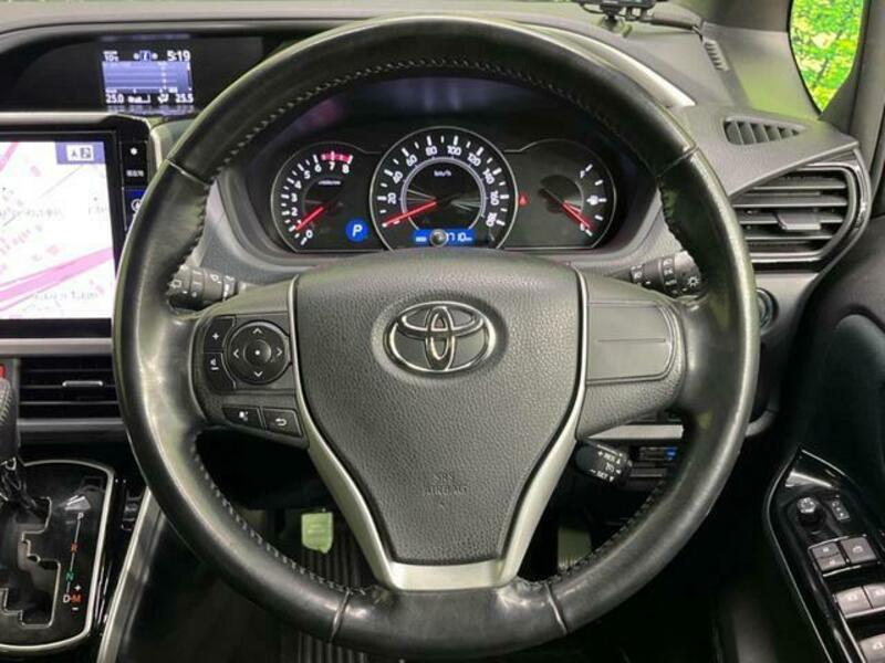 VOXY-11