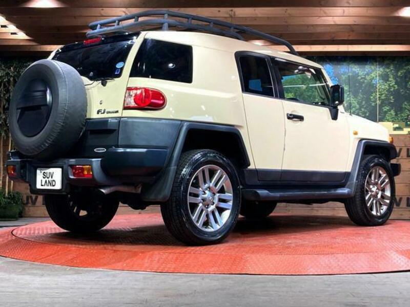FJ CRUISER