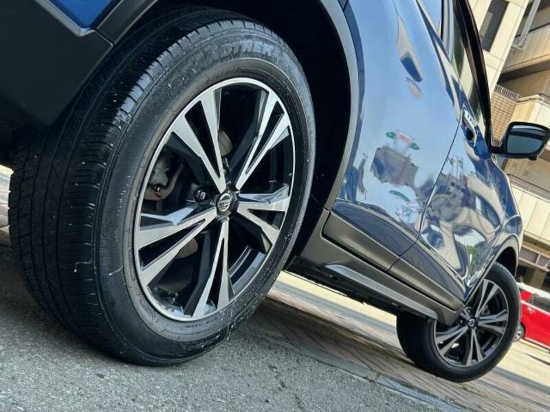 X-TRAIL-4