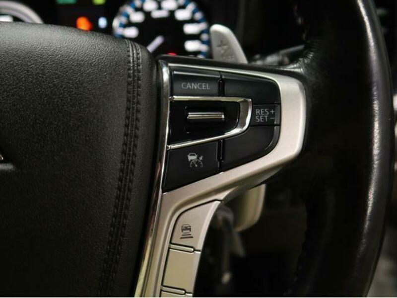 OUTLANDER PHEV-15