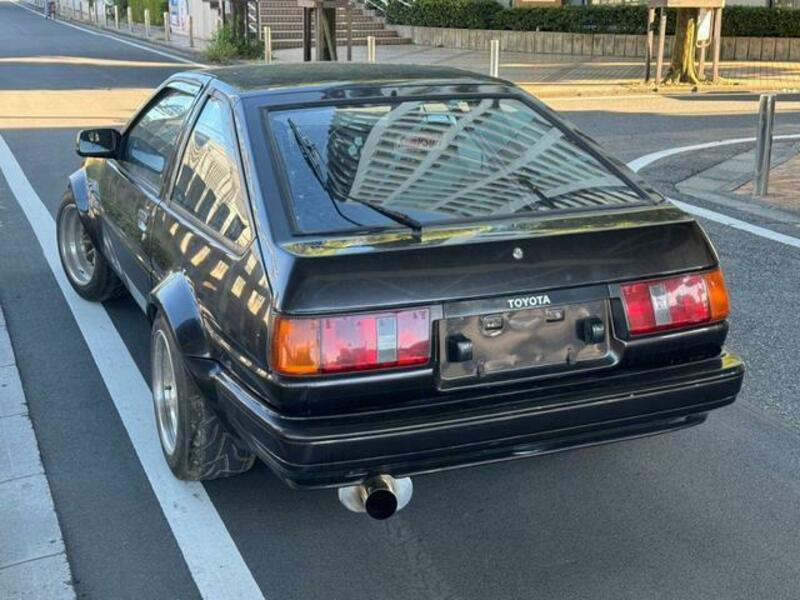 COROLLA LEVIN-3