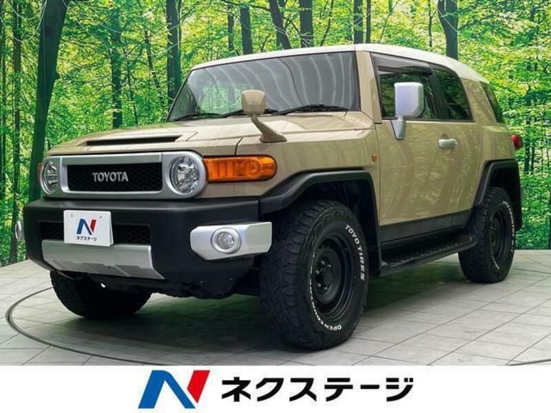 TOYOTA FJ CRUISER