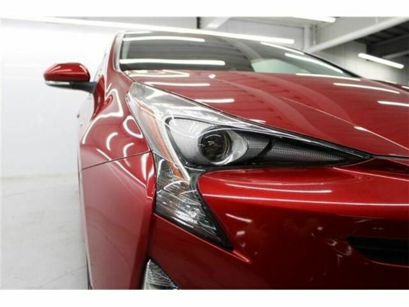 PRIUS-9