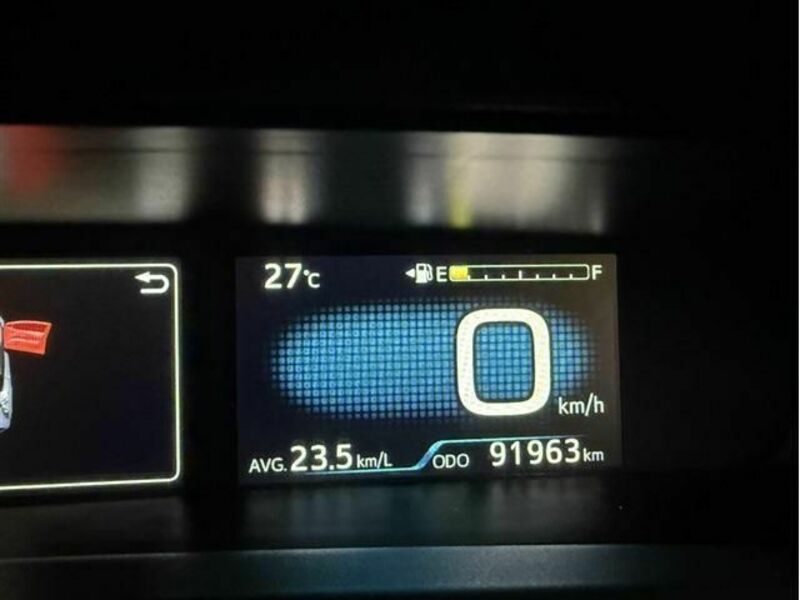 PRIUS-19