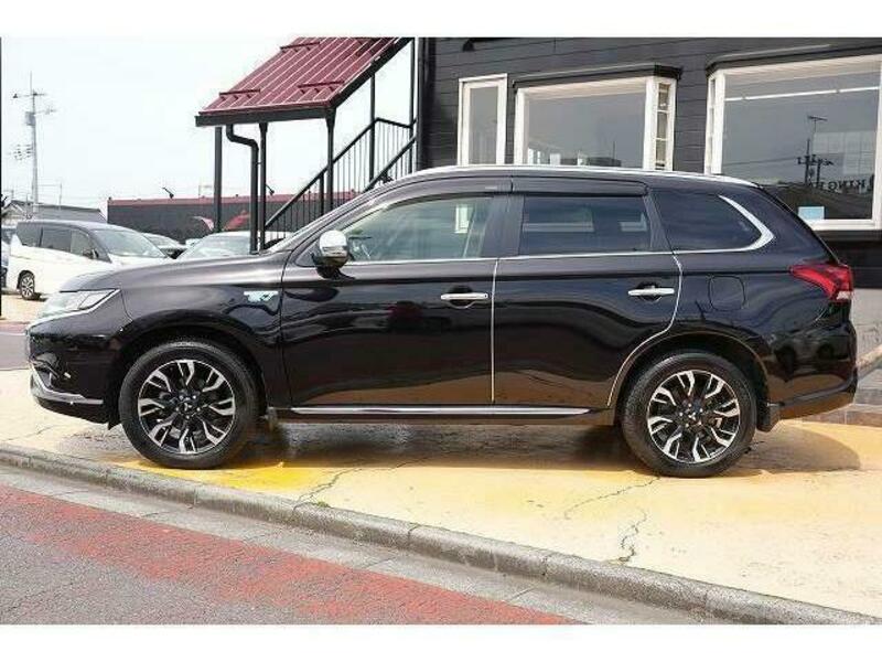 OUTLANDER PHEV