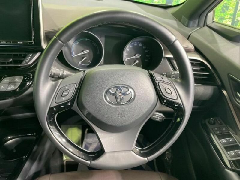 C-HR-10