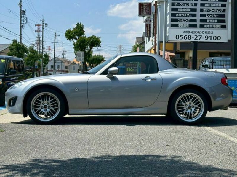 ROADSTER