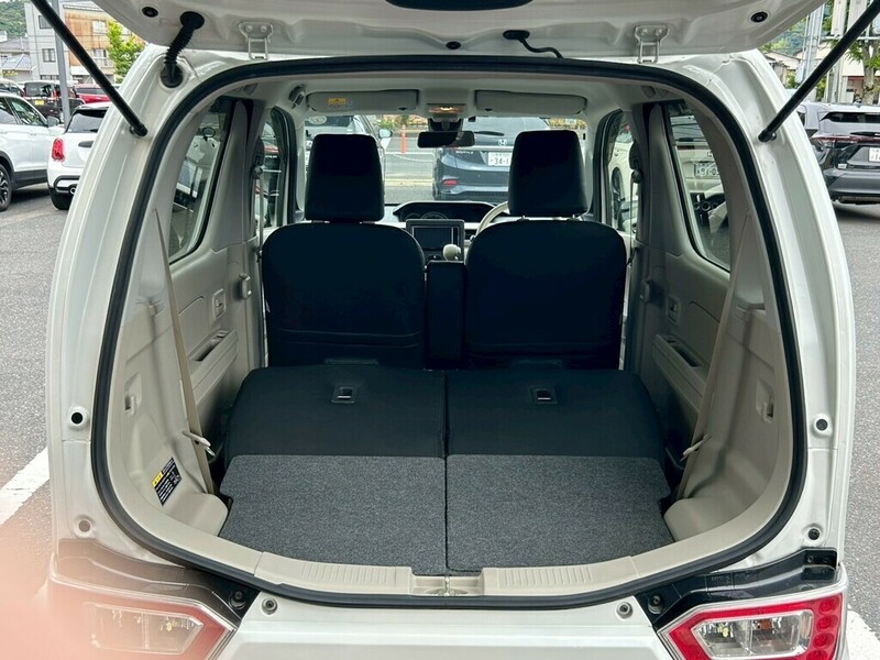 WAGON R-23