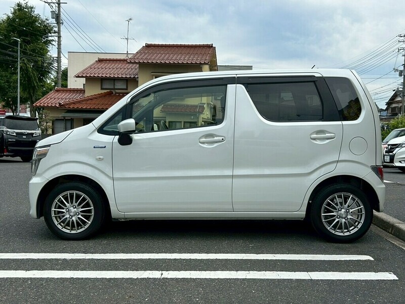 WAGON R-4